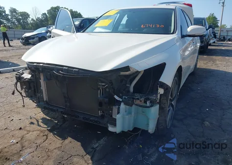 2014 Infiniti Q50 Premium z USA, uszkodzony, nr VIN JN1BV7AP3EM674130